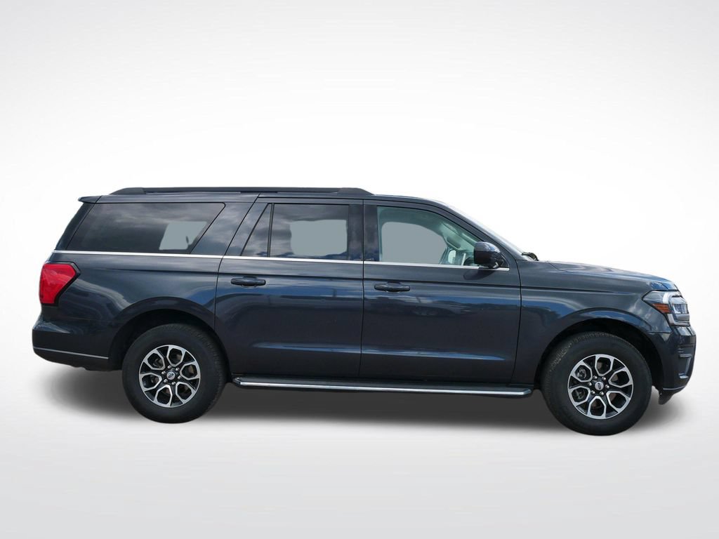 Certified 2023 Ford Expedition Max XLT AWD/4WD image 2