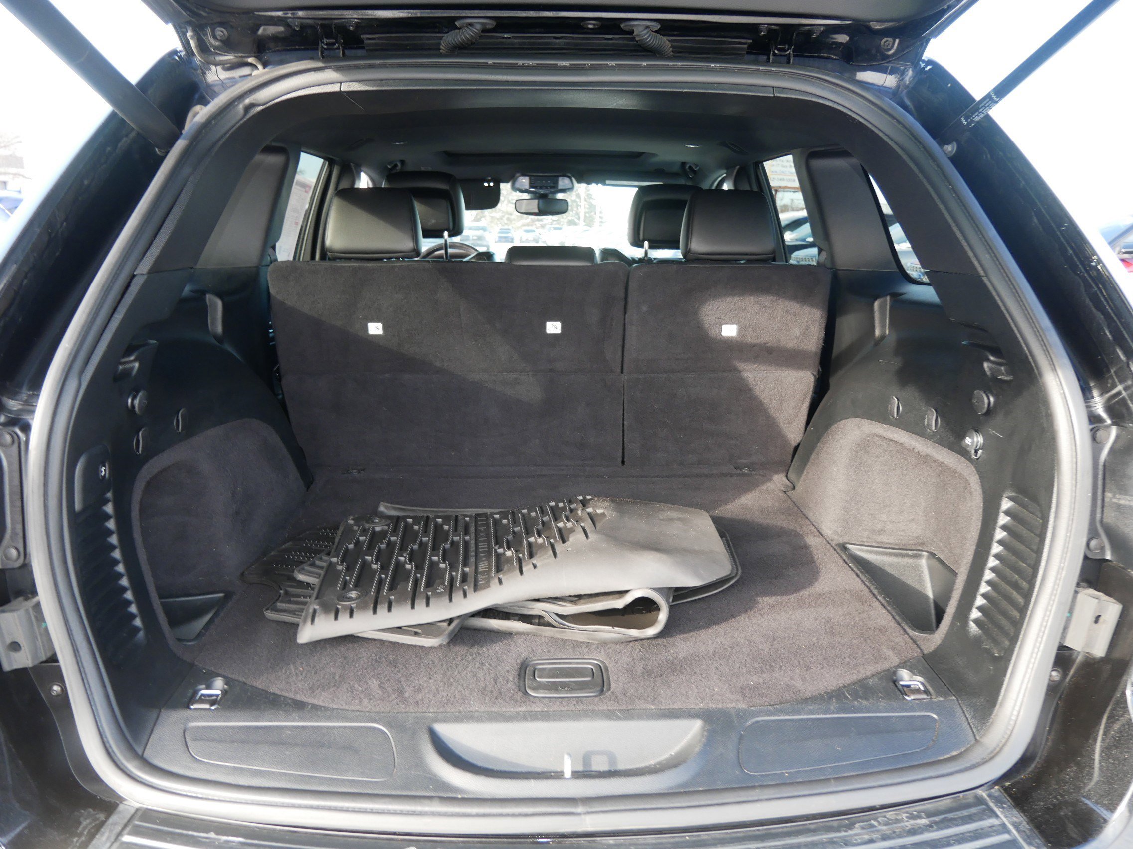 Used 2020 Jeep Grand Cherokee Limited image 18