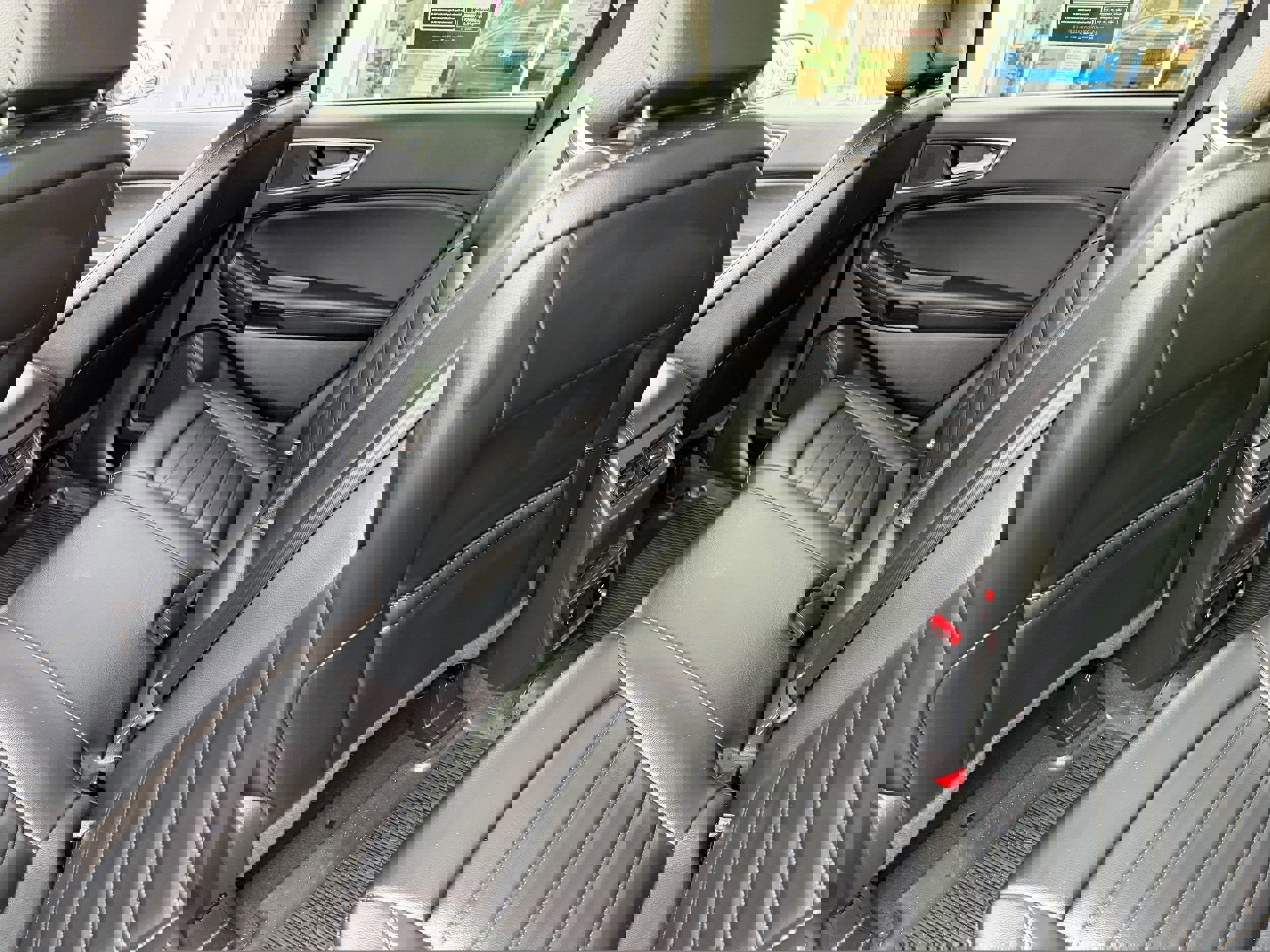 Certified 2024 Ford Edge SEL w/ Convenience Package image 13