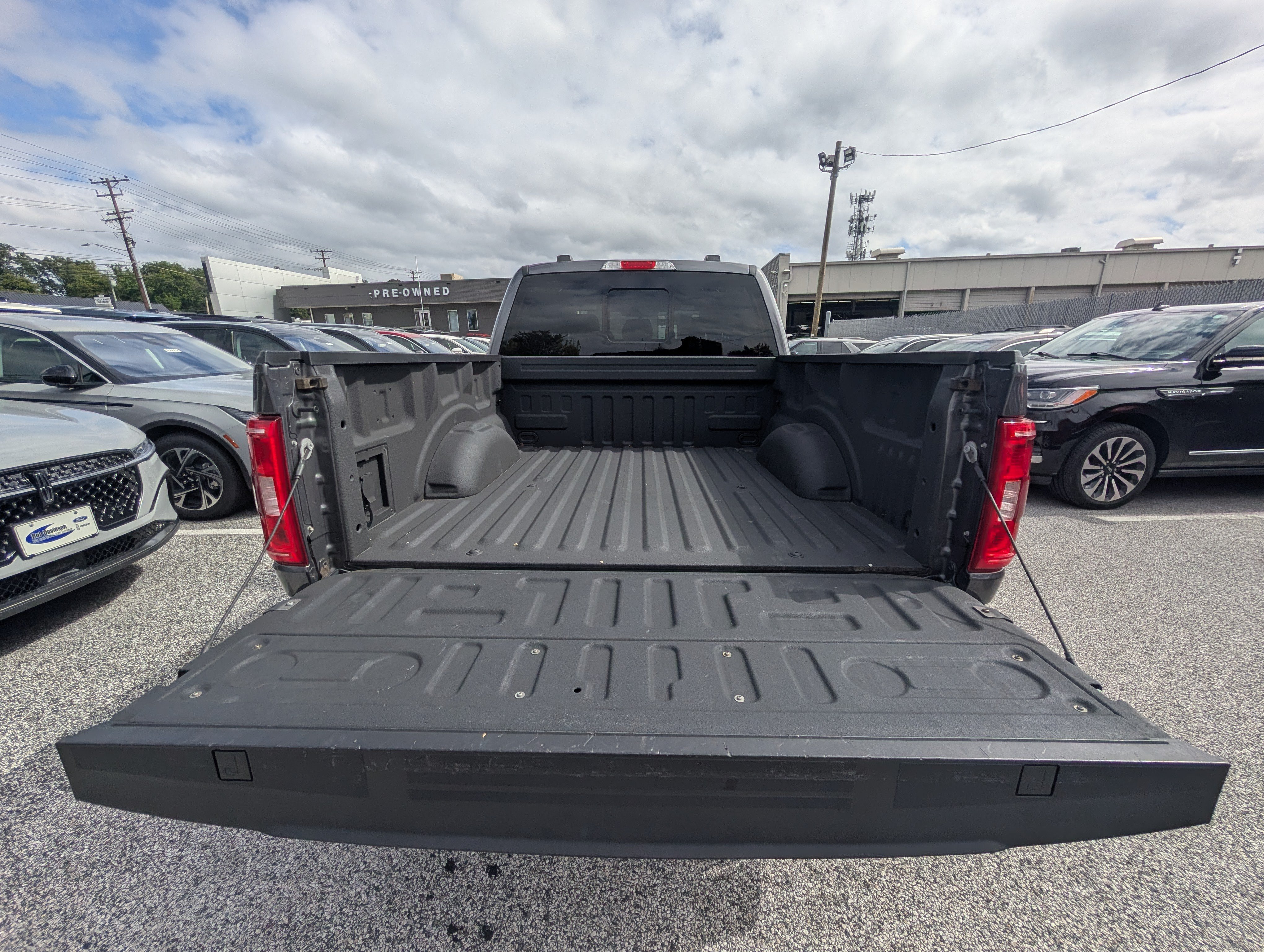 Certified 2022 Ford F150 XLT w/ Equipment Group 302A High AWD/4WD image 14