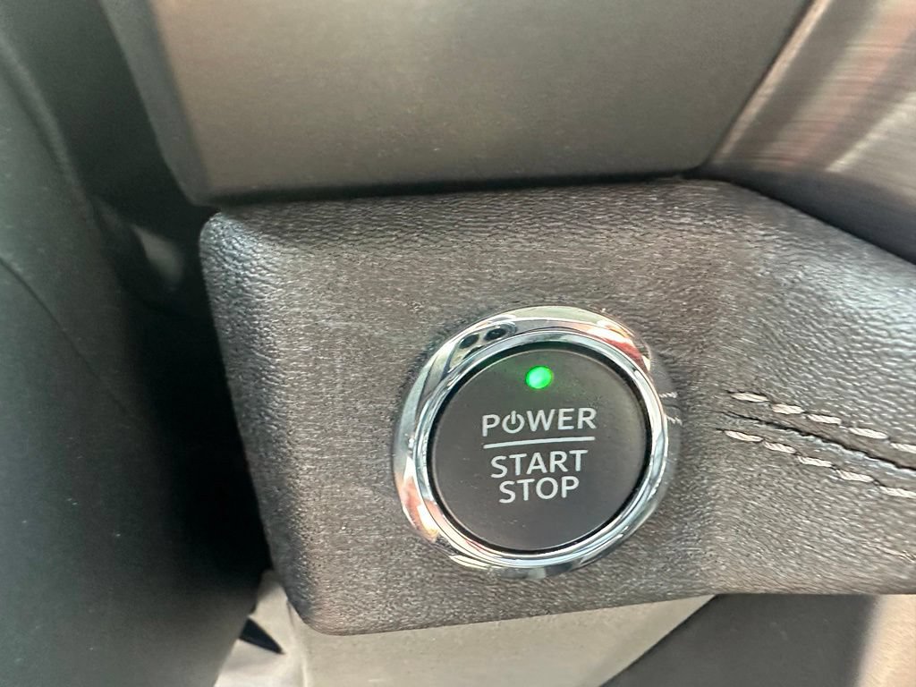 Certified 2025 Ford F150 Lightning Flash AWD/4WD image 18