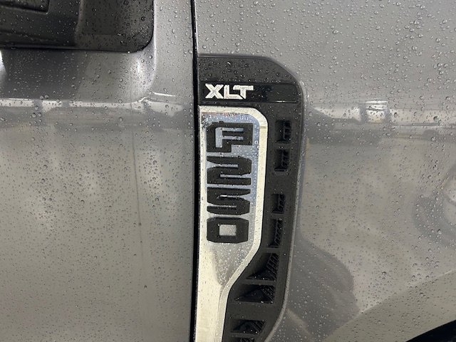 Certified 2024 Ford F250 XLT image 4