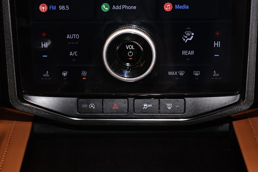 Certified 2024 Ford Expedition Platinum image 37