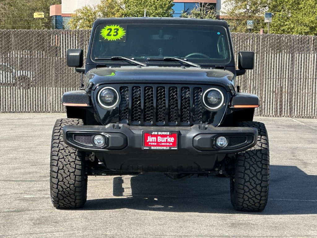 Used 2023 Jeep Gladiator Sport AWD/4WD image 8