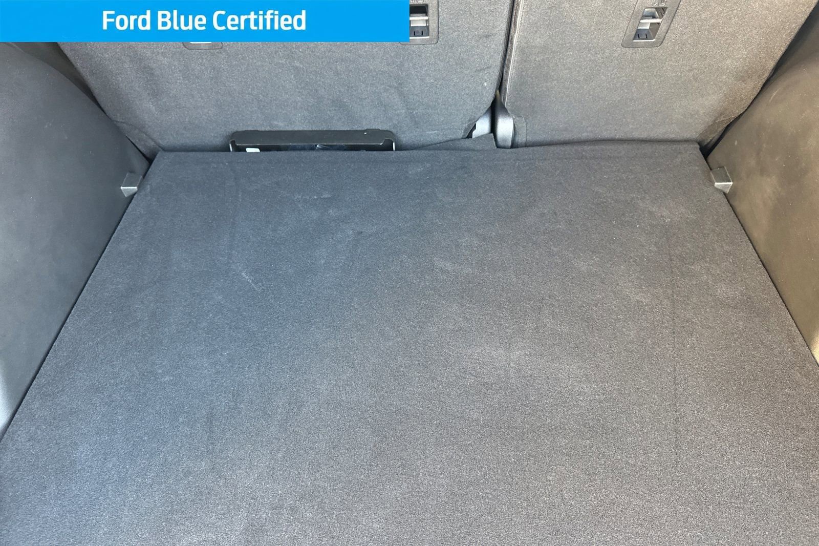 Certified 2025 Ford Escape Base image 16