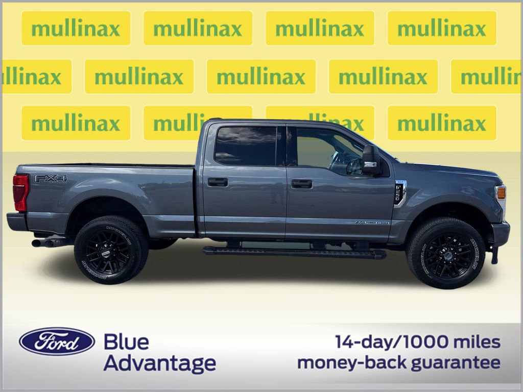 Certified 2022 Ford F250 XLT w/ Black Appearance Package image 2