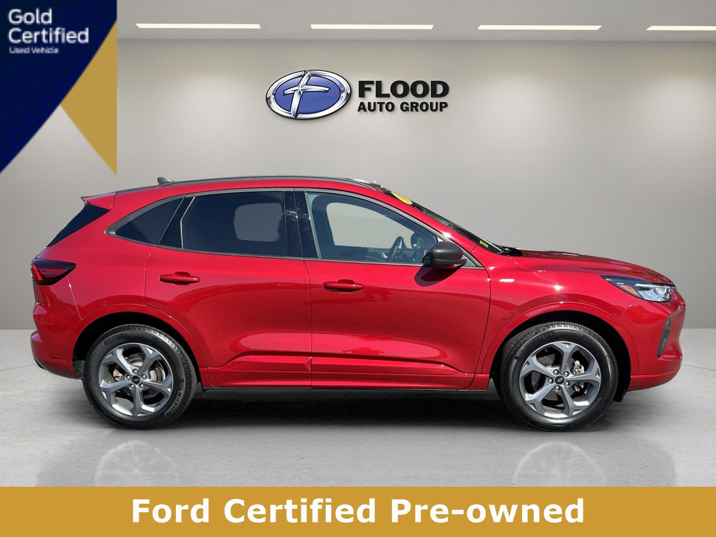 Certified 2024 Ford Escape ST-Line w/ Tech Pack #1 AWD/4WD image 4