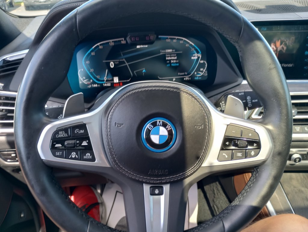 Used 2023 BMW X5 xDrive45e w/ Executive Package AWD/4WD image 31