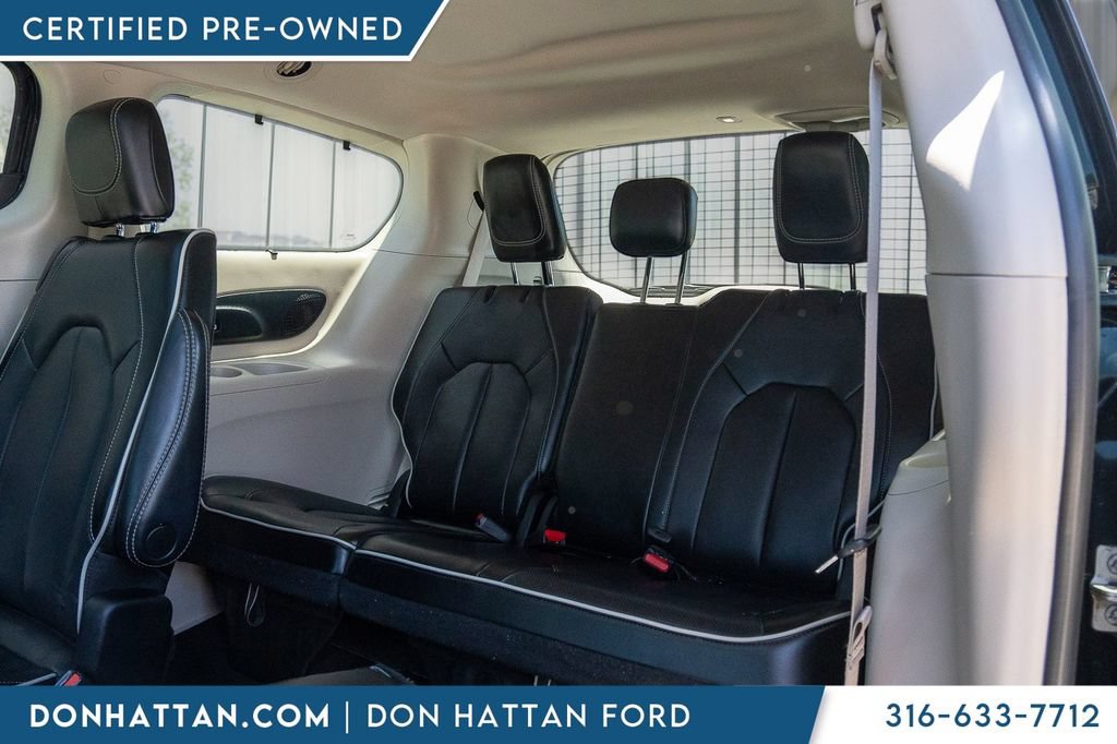 Used 2023 Chrysler Pacifica Limited FWD image 20