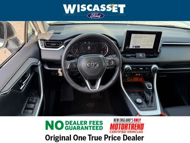 Used 2024 Toyota RAV4 Adventure image 7