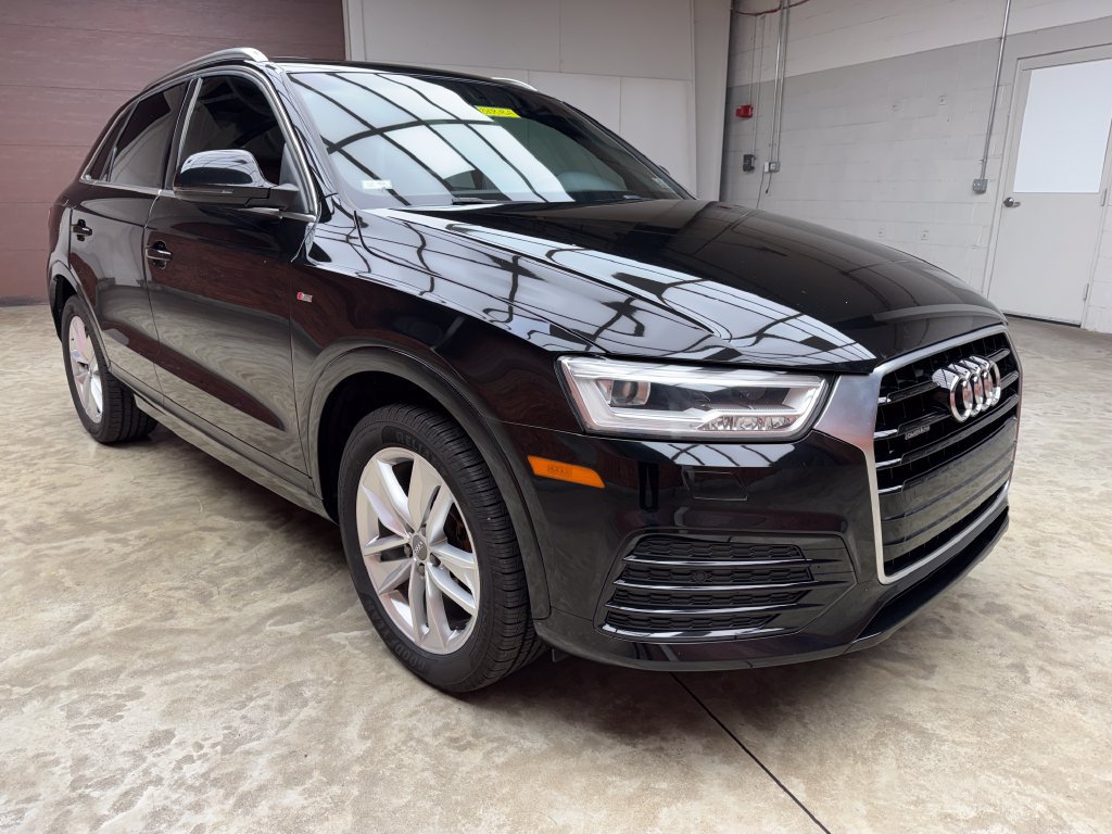 Used 2018 Audi Q3 2.0T Premium Plus w/ Premium Plus Package AWD/4WD image 6
