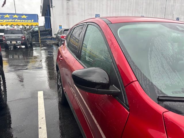 Certified 2022 Ford Escape SE w/ SE Sport Appearance Package image 2