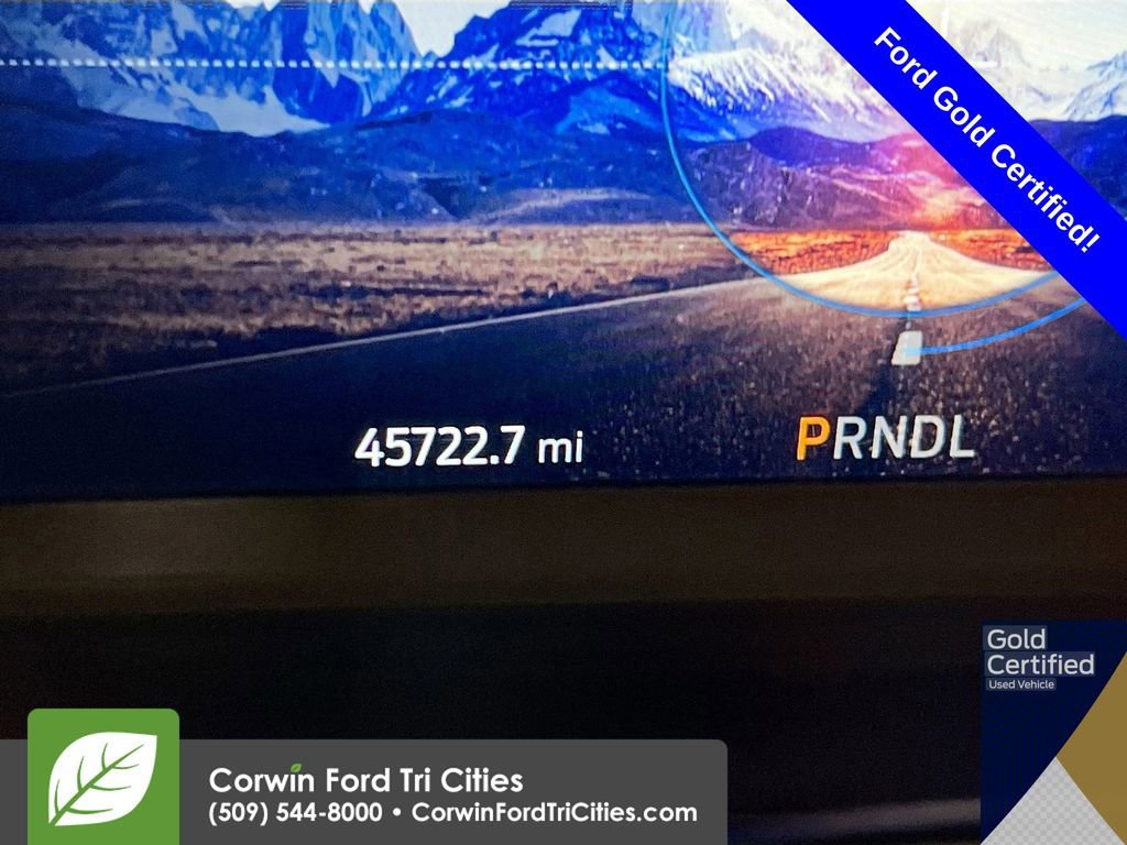 Certified 2022 Ford Escape SEL w/ SEL Stealth AWD Package image 9