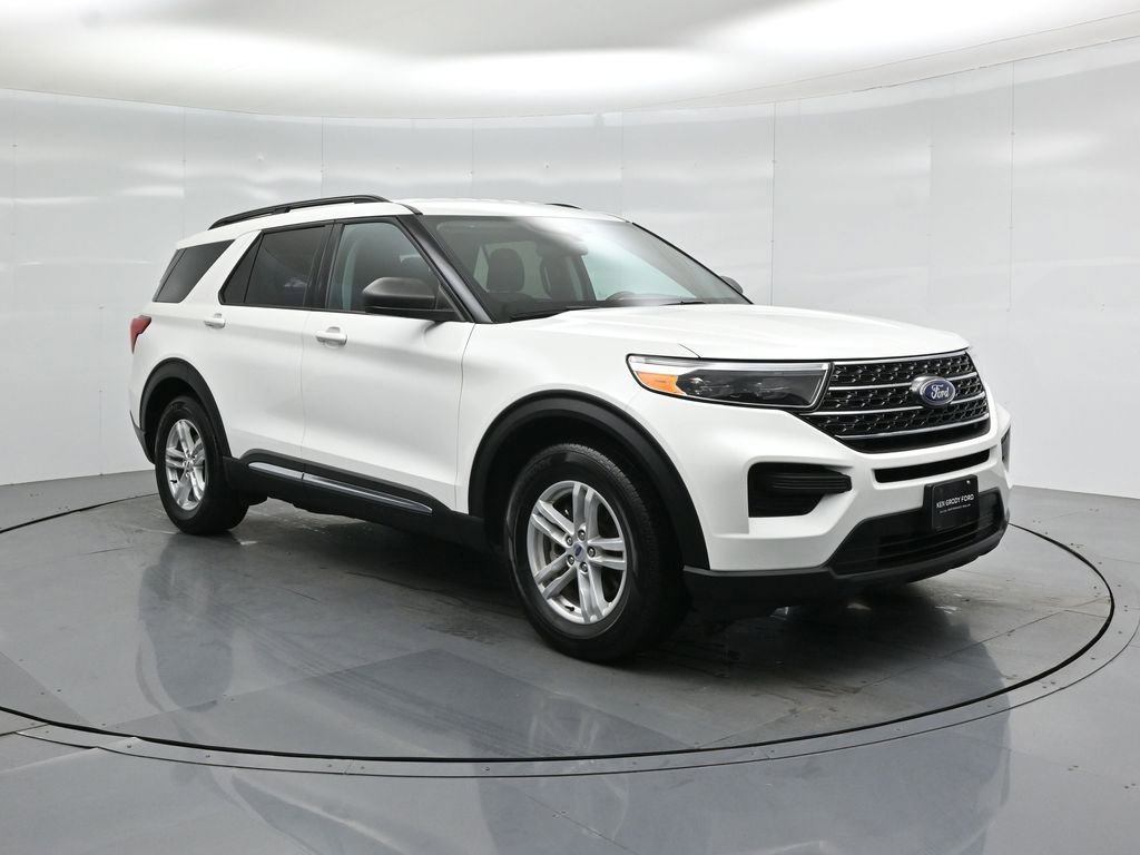 Certified 2024 Ford Explorer XLT RWD image 53