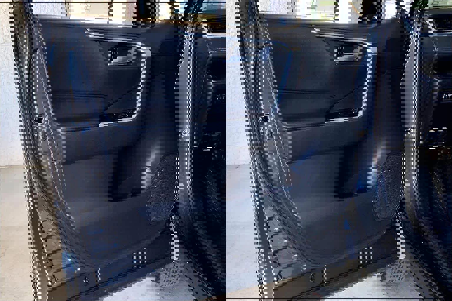 Used 2024 Toyota RAV4 XLE image 21