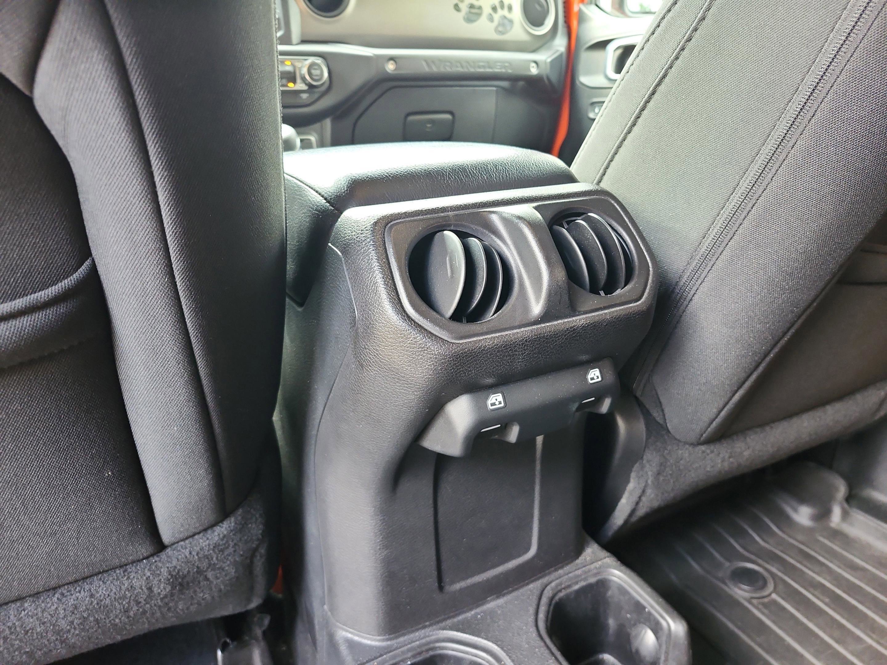 Used 2019 Jeep Wrangler Unlimited Sport S image 20