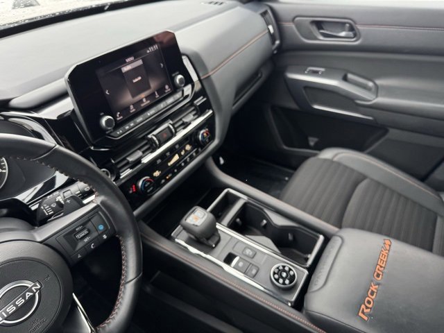 Used 2024 Nissan Pathfinder Rock Creek image 19