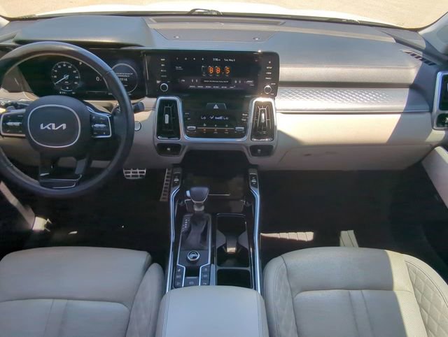 Used 2022 Kia Sorento SX FWD image 17
