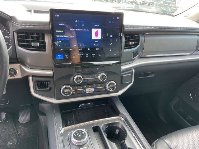 Certified 2024 Ford Expedition Max XLT image 11