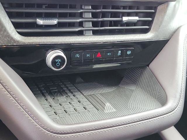 Certified 2025 Ford Explorer Platinum w/ Ultimate Package image 33