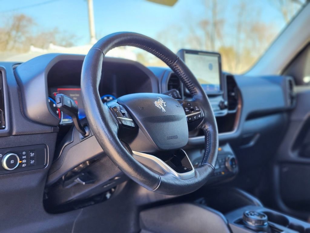 Certified 2022 Ford Bronco Sport Outer Banks w/ Tech Package image 19