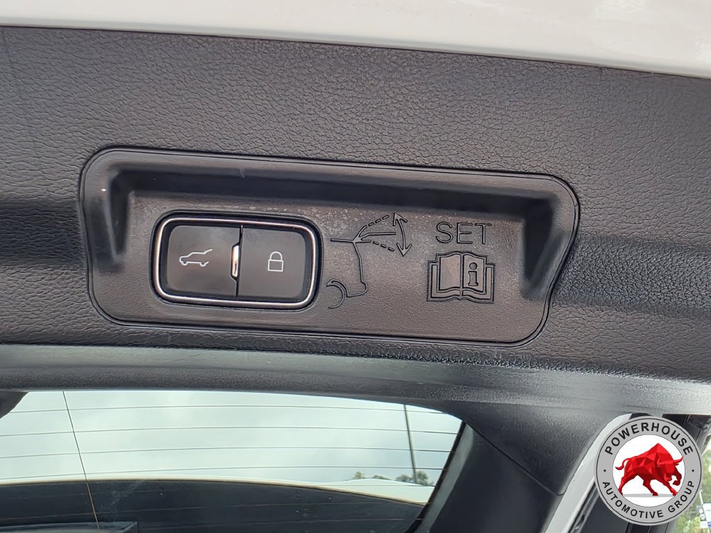 Certified 2021 Ford Explorer XLT RWD image 15