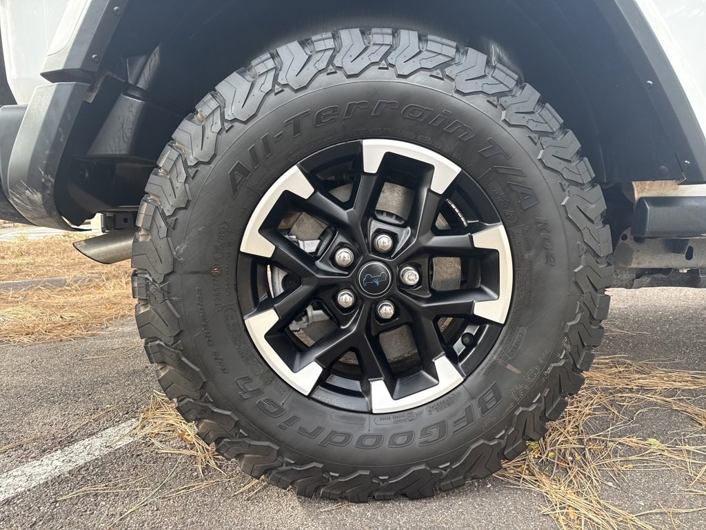 Used 2024 Jeep Wrangler Unlimited Rubicon 4xe image 36