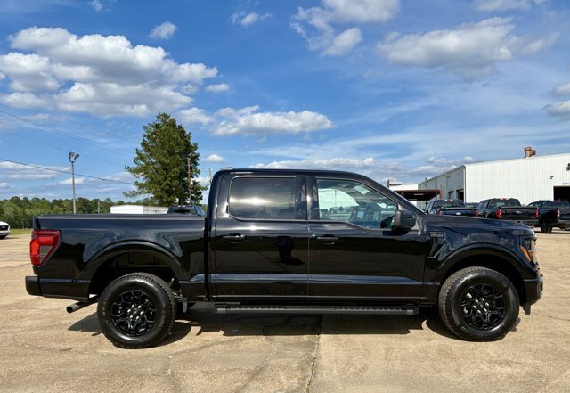 Certified 2025 Ford F150 XLT w/ Equipment Group 301A Standard AWD/4WD image 5