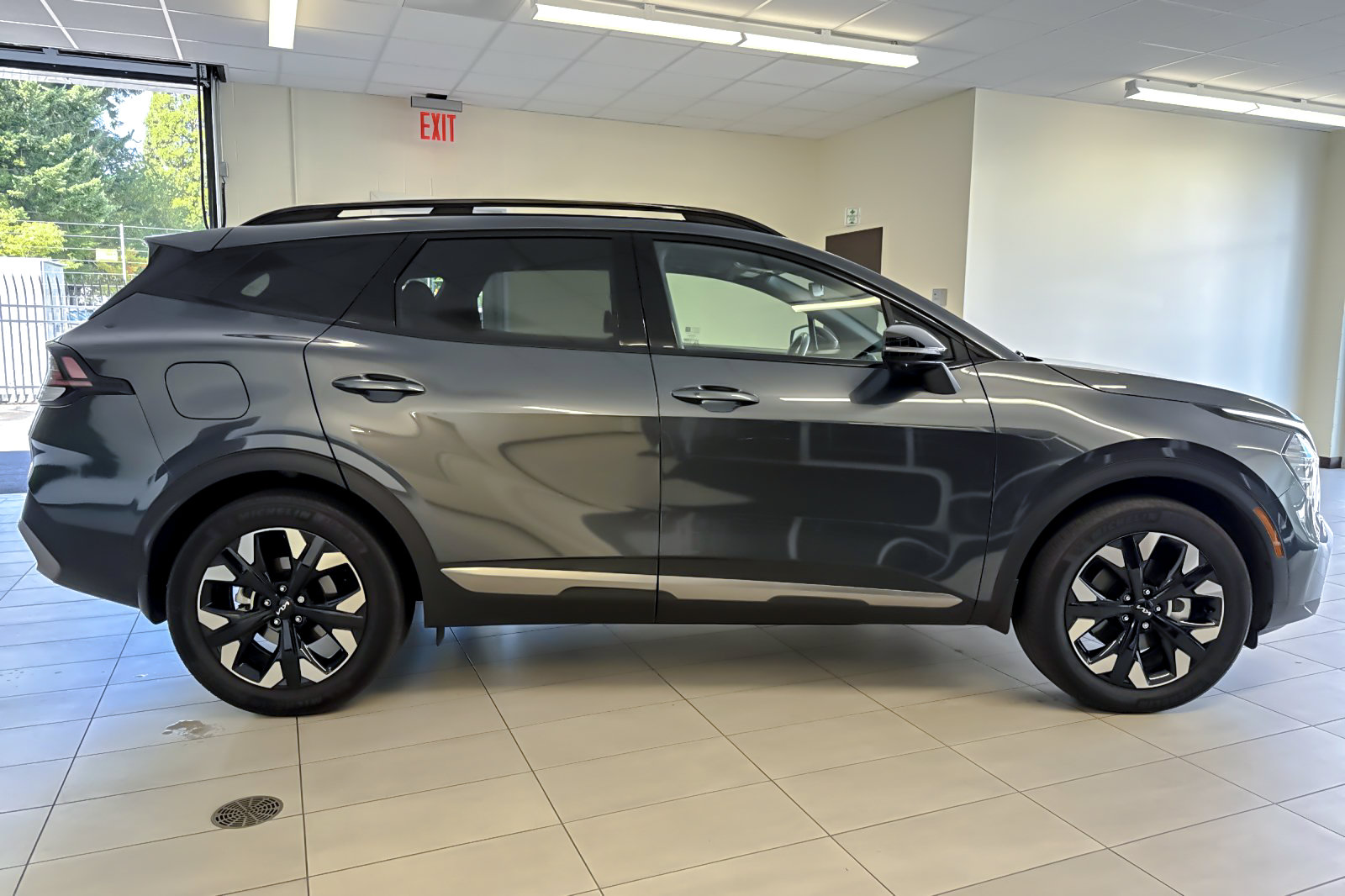 Used 2023 Kia Sportage X-Line Prestige AWD/4WD image 3