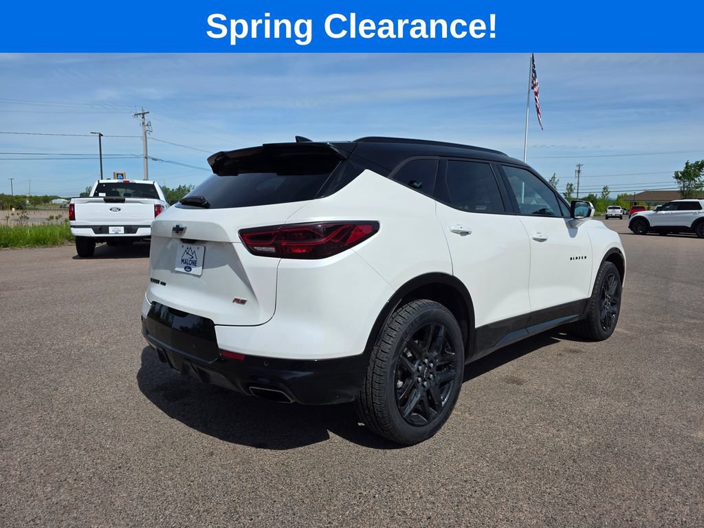 Used 2024 Chevrolet Blazer RS w/ Driver Confidence II Package AWD/4WD image 7