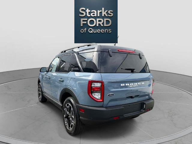 Certified 2024 Ford Bronco Sport Outer Banks w/ Tech Package AWD/4WD image 4