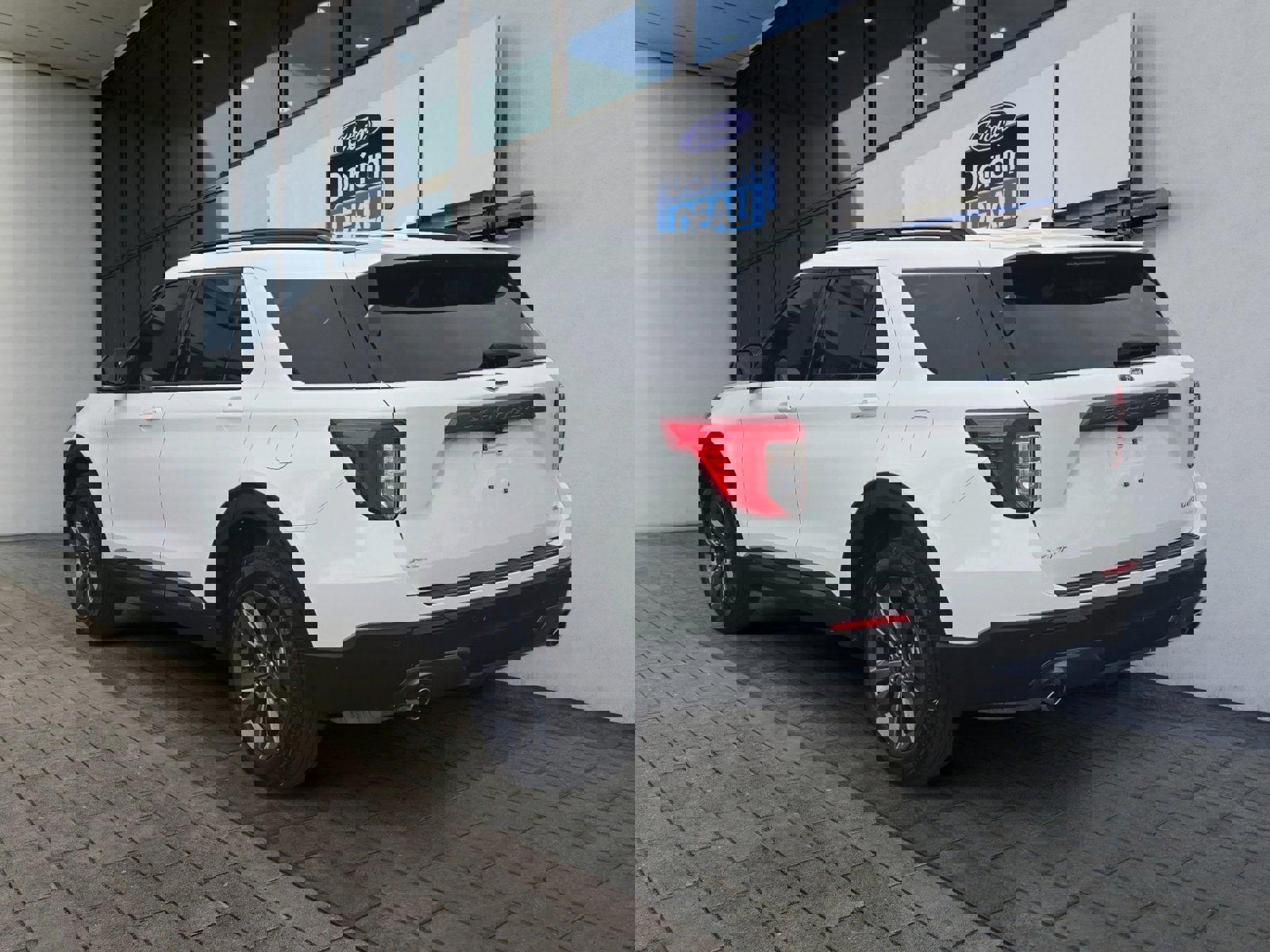 Certified 2024 Ford Explorer XLT w/ Equipment Group 202A image 5