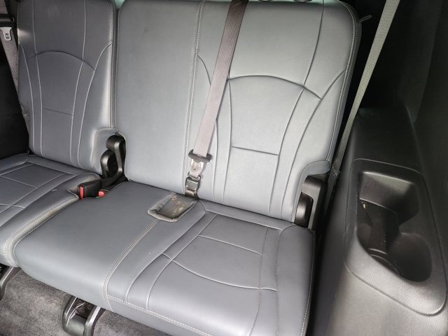 Used 2019 Buick Enclave Essence image 30