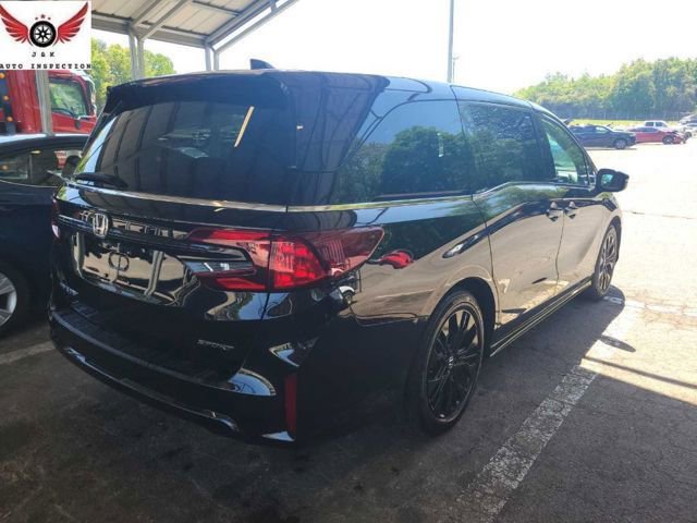 Used 2025 Honda Odyssey Sport-L image 2