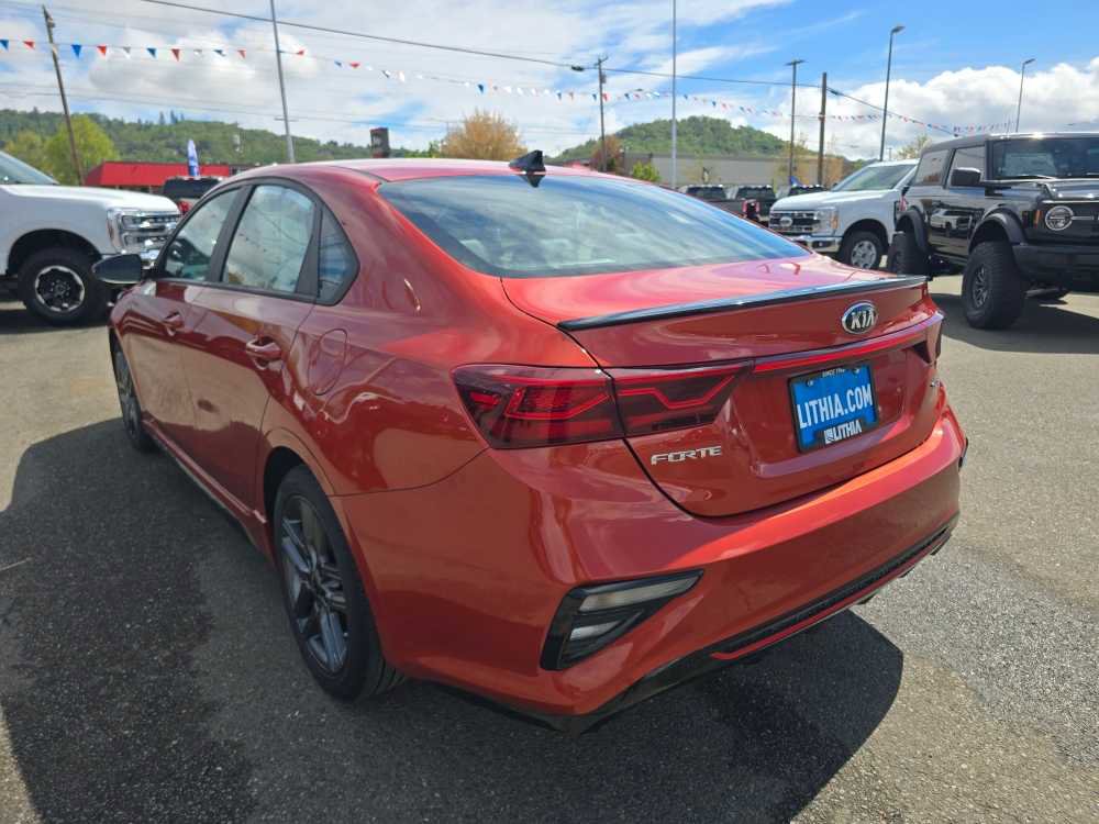 Used 2021 Kia Forte GT-Line FWD image 3