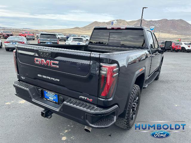 Used 2024 GMC Sierra 2500 AT4 w/ AT4 Premium Plus Package image 5