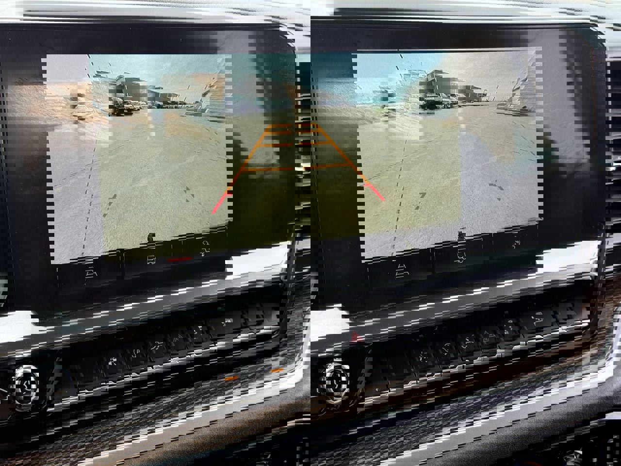 Used 2022 GMC Sierra 1500 Elevation w/ Preferred Package image 20