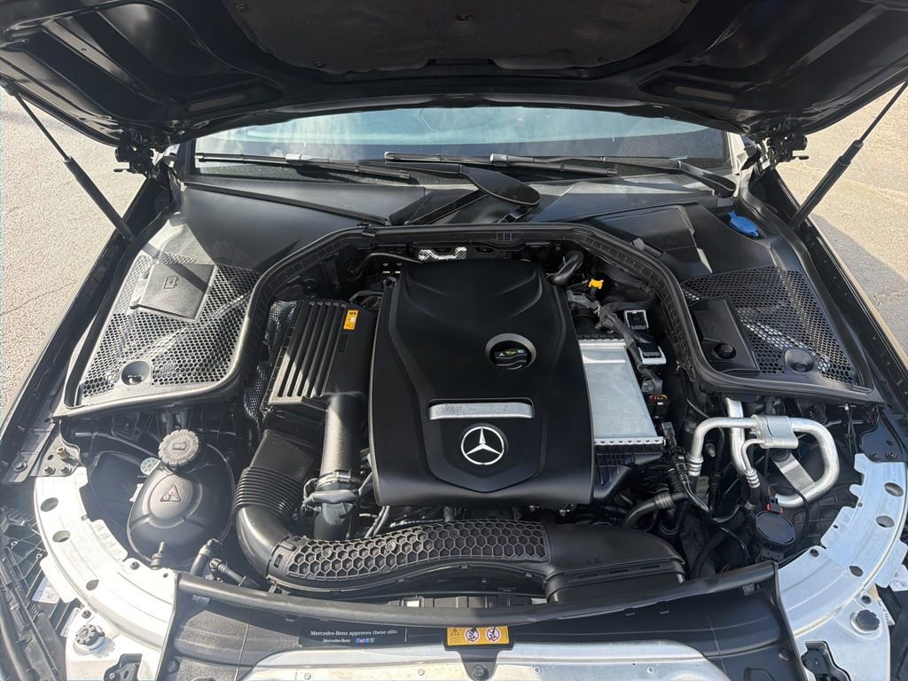 Used 2018 Mercedes-Benz C 300 4MATIC Cabriolet image 31