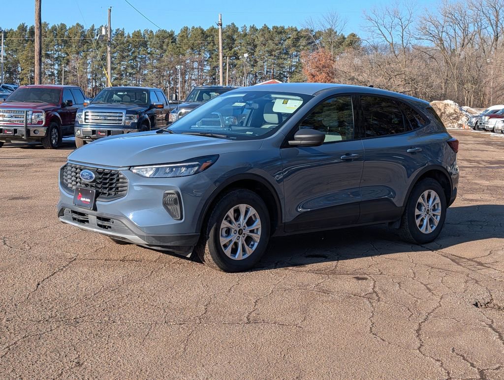 Certified 2025 Ford Escape Active w/ Tech Pack #1 image 6