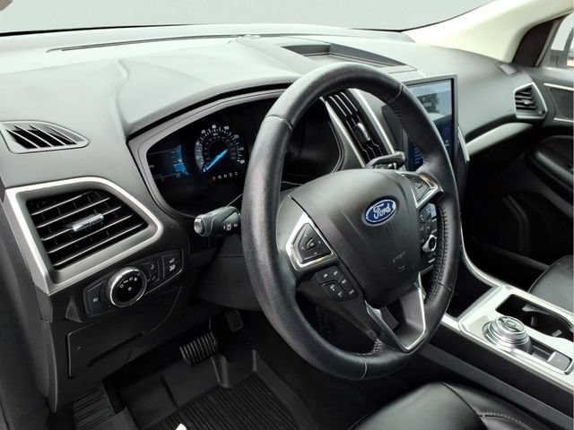 Certified 2023 Ford Edge SEL w/ Convenience Package AWD/4WD image 17