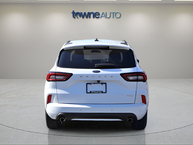 Certified 2023 Ford Escape ST-Line w/ Tech Pack #1 AWD/4WD image 6