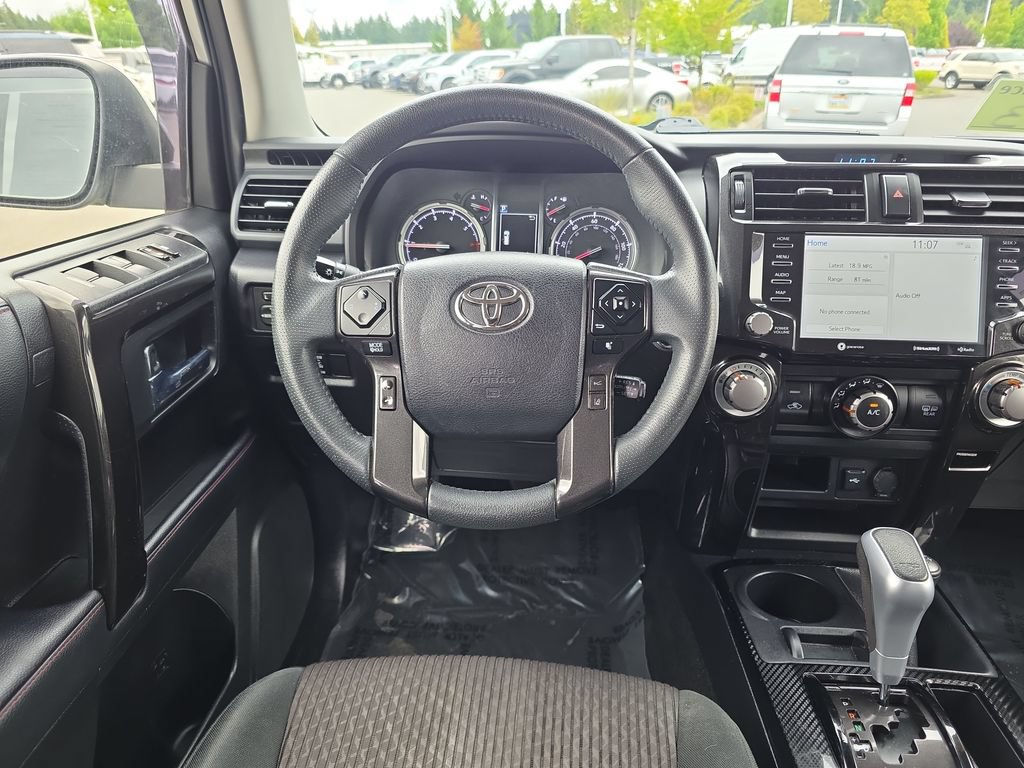 Used 2021 Toyota 4Runner TRD Off-Road AWD/4WD image 8
