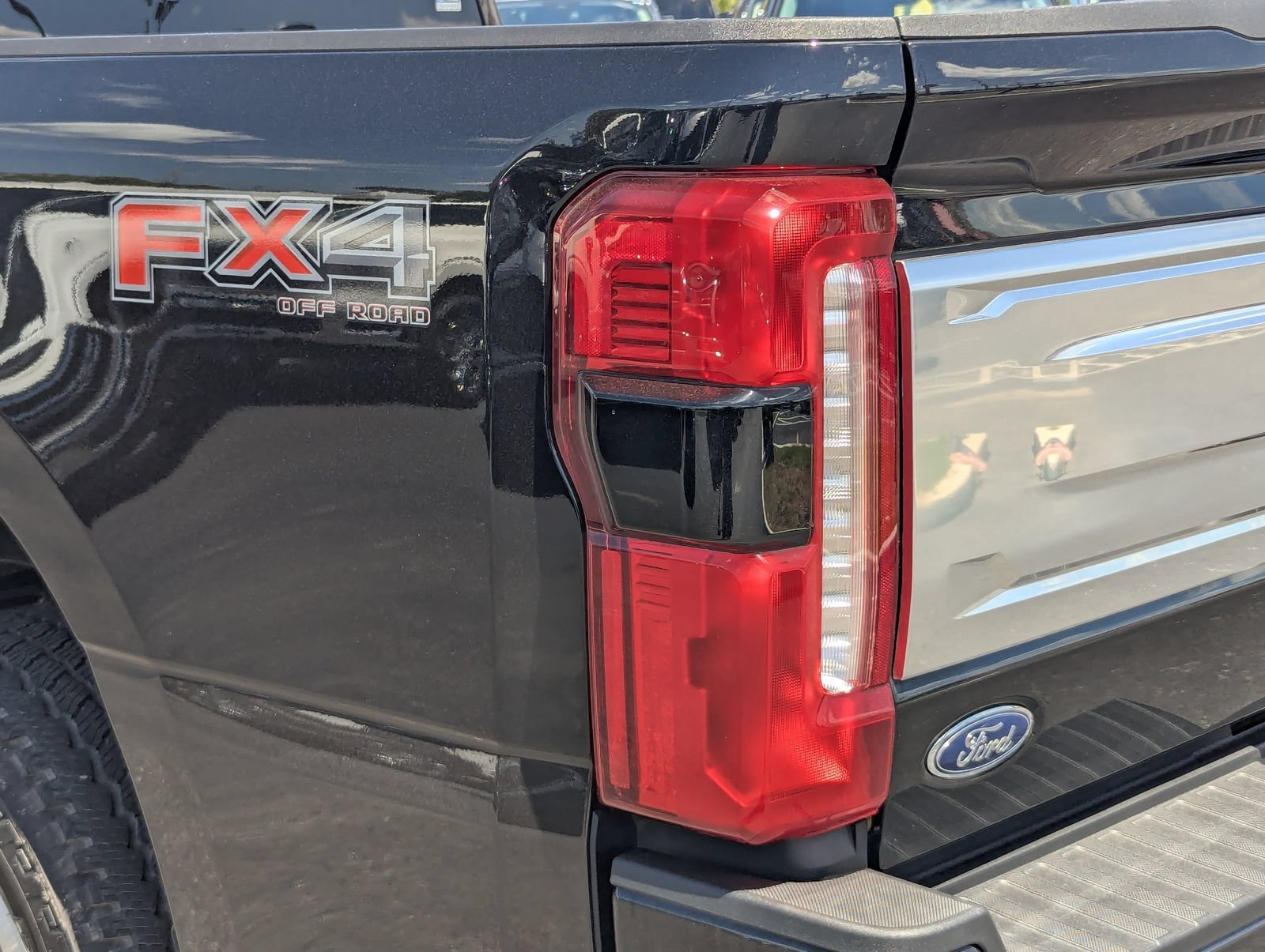 Certified 2025 Ford F250 King Ranch AWD/4WD image 13