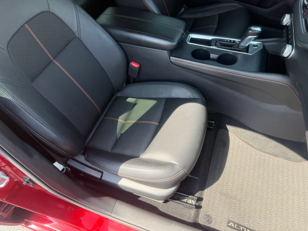 Used 2020 Nissan Altima 2.5 SR w/ Premium Package FWD image 56