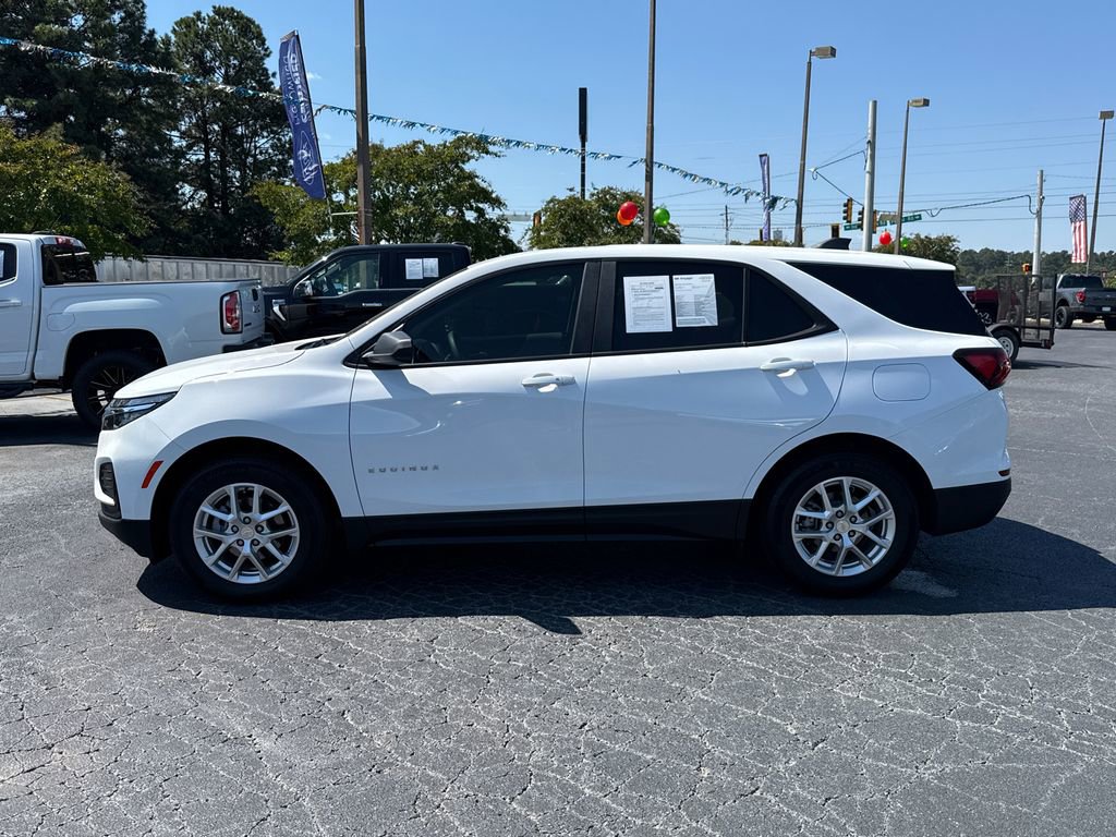 Used 2023 Chevrolet Equinox LS w/ LS Convenience Package image 6