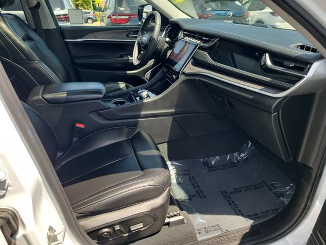 Used 2024 Jeep Grand Cherokee Limited 4xe AWD/4WD image 18
