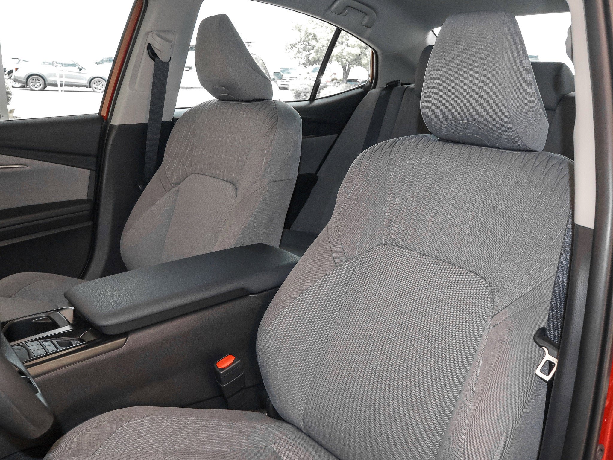 Used 2025 Toyota Camry LE FWD image 23