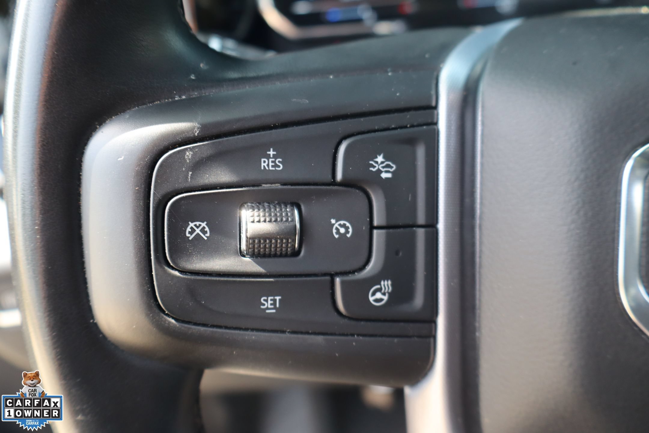 Used 2025 GMC Sierra 1500 SLT AWD/4WD image 14
