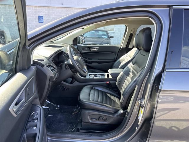 Certified 2022 Ford Edge SEL w/ Convenience Package image 17