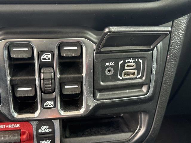 Used 2021 Jeep Gladiator Rubicon image 25